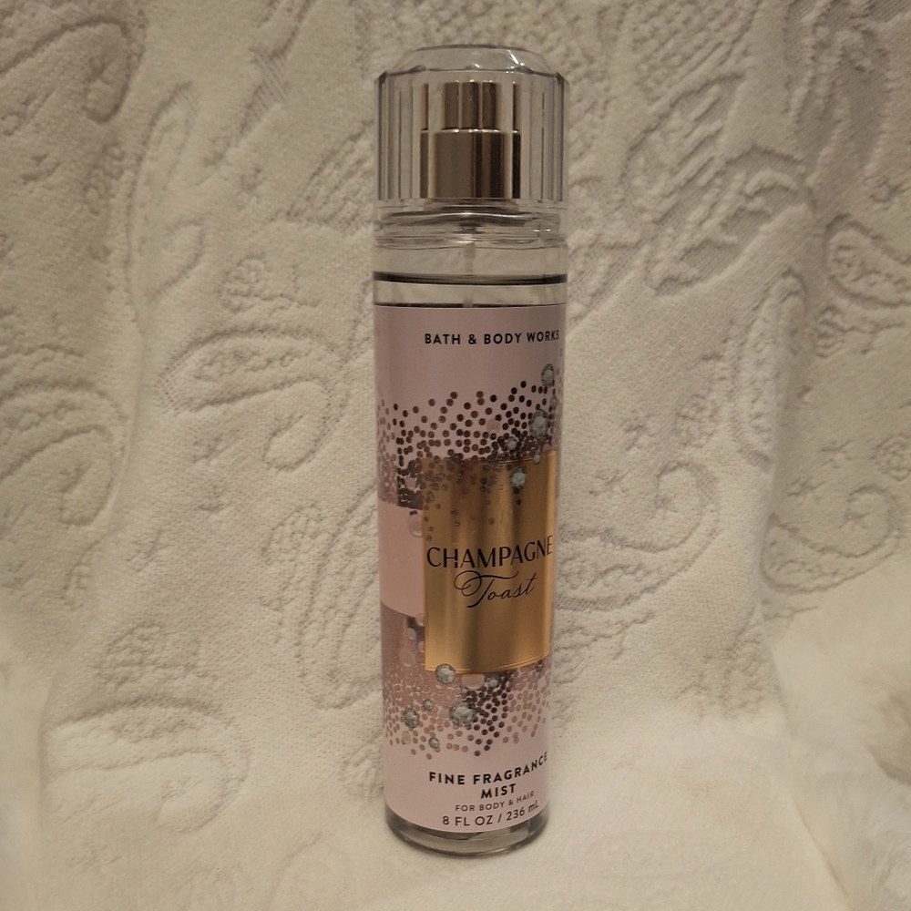 Bath And Body Works Beauty BUNDLE 4 Pc. - Picture 5 of 10